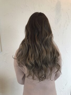 ソンリエ 青竹店(SONRiE) グラデーションカラー