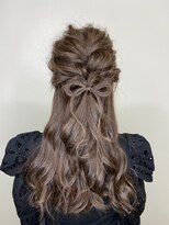 ヘアリゾートエーアイ 高田馬場店(hair resort Ai)&nbsp;リボンつきハーフアップ
