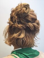 アースエレガンス 田町店(EARTH Elegance)&nbsp;ハーフアップお団子アレンジ