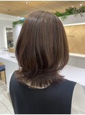 大人可愛い簡単アレンジ外ハネくびれミディアムヘア