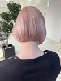 ジェスター(JESTER)&nbsp;ピンクベージュの丸みボブ。小顔、似合わせカットが得意です。