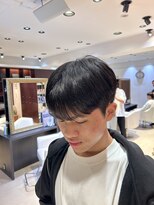アルム オモテサンドウ(ALLM omotesando)&nbsp;チャウヌ風マッシュ　韓国ヘア　シースルーマッシュ　表参道