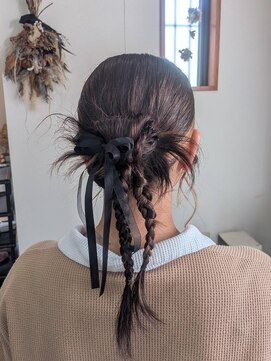 ビューティーアドバンス ピンナ(Beauty advance Pinna) カチモリx三つ編みxリボン