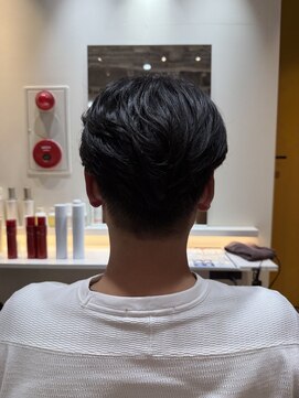 ルースト 渋谷店(ROOST) MEN’S/サーフカール/刈り上げセンターパート/髪質改善/渋谷