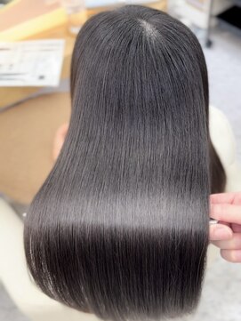 ピリオド 赤坂(Period.) ロングヘアー 縮毛矯正 髪質改善 赤坂見附