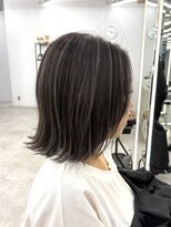 ブラウン(Brown)&nbsp;周りから褒められるハイライトカラー/ボブ白髪ぼかし