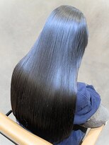 ニクス フリー ウエストバーン(nix free WB)&nbsp;20代30代大人可愛い髪質改善小顔艶感ミルクティーベージュ