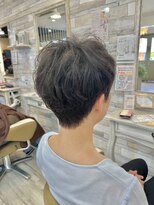 フゥカ 売市店(fuka)&nbsp;癖を活かしたタイトなショートスタイル