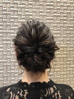 【新宿Olive’s by neolive】シニョンアレンジ