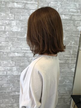 マニス(manis) 透明感×立体感ココアブラウン20代30代40代大人可愛い外ハネボブ