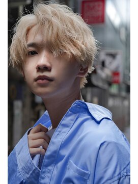 リップスヘアー 銀座(LIPPS hair) クリアベージュセンターパート