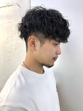 ヒート バイ アンカットラウンジ 渋谷(HEAT by UNCUT&LOUNGE) ☆ツイストスパイラルパーマ/インナーカラー/ケアブリーチ/渋谷