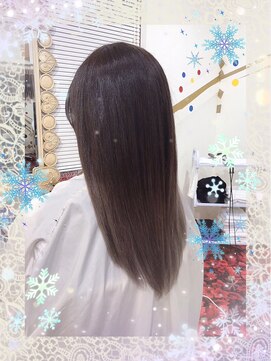 エデン ビークス チルドレン(EDeN Beeks children) #グラデーションカラー#シルバーアッシュ#ダークアッシュカラー