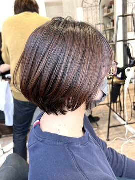 イト リトルヘアガーデン(ito. little hair garden) 丸みショートボブ
