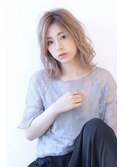ハイトーンミルクティーベージュゆるふわミディアム♪