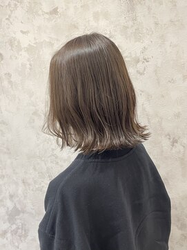 ラボヌールヘアー オリビエ 北千住店(La Bonheur hair Olivier) パールベージュ【北千住美容室】