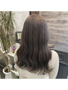 ヘアー ブランコ(hair Blanco) シルバーベージュ