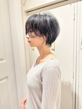 アデプト 綾瀬店(adept) 前髪長めふんわりショート【綾瀬/北千住/亀有】