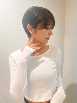 ロンドエニカ 大宮(Lond enika) lond惇平　大人ガーリーショートグレージュカラープリカール