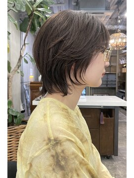 ザ デイ(THE DAY) ウルフカット/アッシュカラー