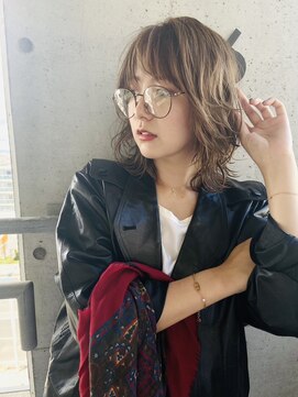 アンツ サザンリゾート 茅ヶ崎店(ANT'S Southern Resort) デザインカラー/レイヤーカット/ウェットヘア/オリーブベージュ