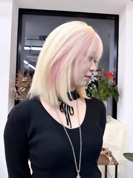 リル ラウム 原宿(LiL Raum) 抜きっぱなしブロンド/ブリーチ/ダブルカラー/レイヤーカット