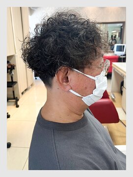 クリアオム 春日部(CLEAR homme) メンズ おしゃれな大人のメンズパーマ 刈上げショートスタイル