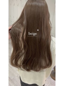 テネット(TENET) ロングレイヤー、ベージュからー