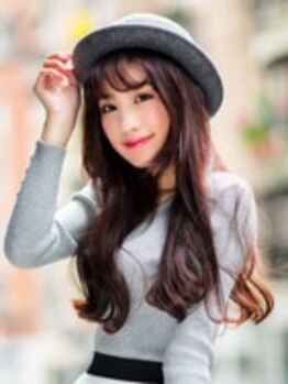 ディストーション(DISTORTION)の写真/女性らしい柔らかいふんわりパーマはいかがですか？自宅でのスタイリングも簡単でお洒落なスタイルに☆