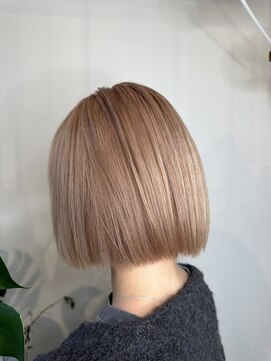 ピークスヘア(peaks hair) ハイトーンボブ/切りっぱなしボブ/ミニボブ/金髪ボブ/堀江