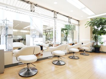 美容室 カカオ(Cacao)の写真/丁寧な施術と接客が人気のサロン☆髪の悩みを解決してくれる、自分だけのサロンタイムを…♪