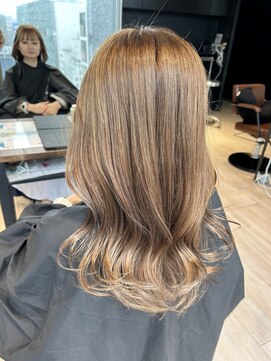 アフロート ギンザ(AFLOAT GINZA) 透明感カラー/くびれ巻き／韓国風