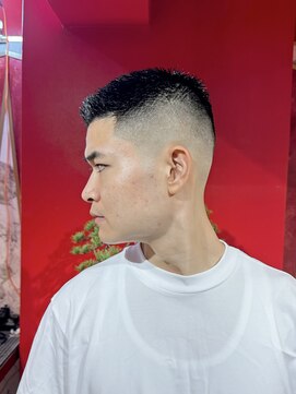 メリケンバーバーショップ トーキョー(MERICAN BARBERSHOP TYO) スパイキーショート/ツーブロック/アップバング【嶋壽】286