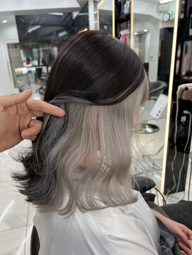 ラピス 渋谷本店(Lapis) インナーカラー/ホワイトシルバー/ボブレイヤーカット/髪質改善