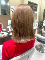 ユーアンボワーズ(U-AMBOISE) 切りっぱなしミニボブ【寝屋川市駅/光善寺駅】