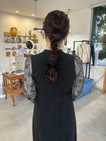 O ルーズフィッシュボーン ドレスヘア 結婚式 お呼ばれ 二次会