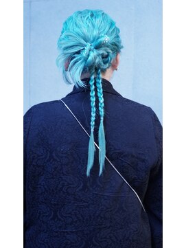 ヴァーディ オモテサンドウ(Vardy omotesando) set/アレンジ セット カチモリ お呼ばれヘア