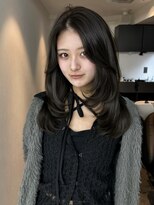 アイヴァン(AIVAN) ミディアムレイヤー オリーブベージュ まとまりレイヤーii