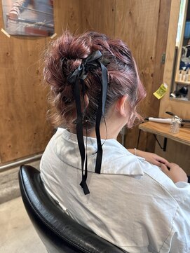 サムウェア(SOMEWHERE) 結婚式、二次会に◎おだんごヘアアレンジ