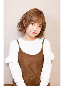 アーツ 町田(arts) 【arts 町田】ベージュカラー×外ハネ小顔ボブ