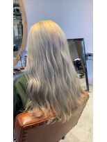 クルニエ(crenier)&nbsp;crenierで作るスノーブロンド●