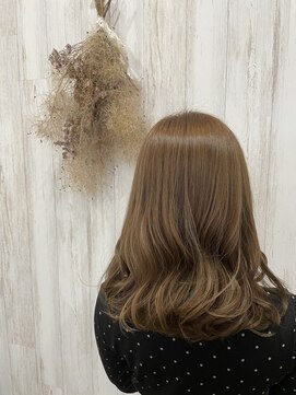 ムーナ(Muwna) ロングスタイル