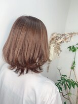 イーラ(era)&nbsp;《era》くびれ巻き　マロンベージュ 艶カラー こなれミディみわ