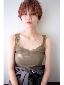 フィーカ(Fiika) マッシュショート/丸みショート/ピンクカラー【肥後橋駅】