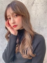 アイユー(ii+U)&nbsp;シルキーベージュ　ニュアンスカラー　韓国巻き