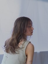 デビュー ヘアーメイク&nbsp;デザインカラー/レイヤーカット/ウェットヘア/オリーブベージュ