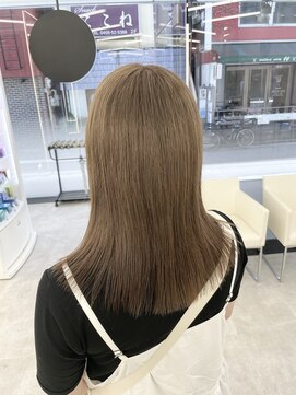 ブラウン(Brown) ミルクティーグレージュカラー