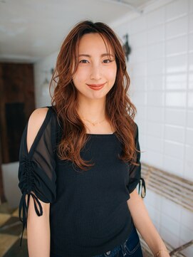 リュープリエ 笹塚(Lieu plie) ショートバングロングレイヤースタイル
