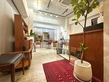 ワクリ エビス(wakuri ebisu)の雰囲気（店内は落ち着けるようシンプルに♪）