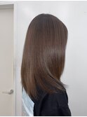 20代30代透明感暗髪アッシュブルーグレージュ丸みボブ